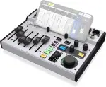 Behringer Flow 8
