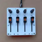 MIDI-Controller mit 4 Reglern und 4 Fadern sowie Anpassbarer CC-Belegung